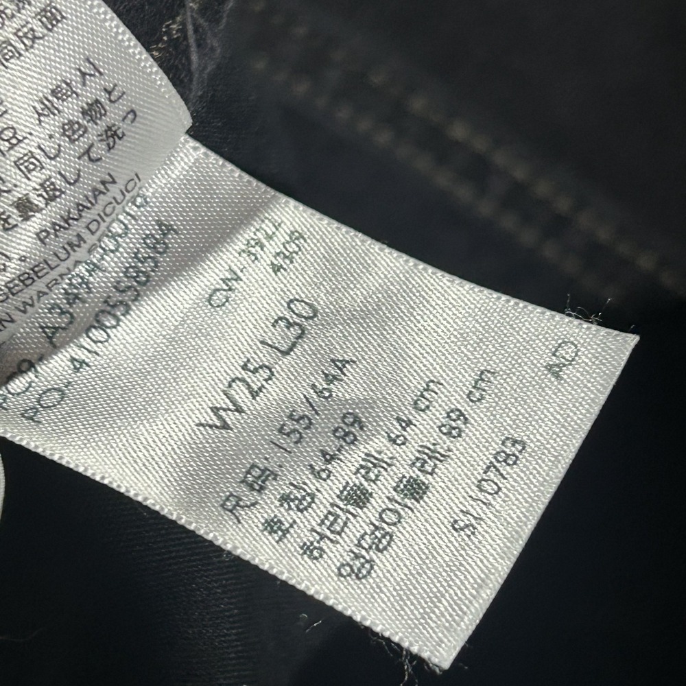 Levi's Women's Size 25 Baggy Dad Black Denim Jeans Relaxed Straight #2912 - Picture 6 of 9